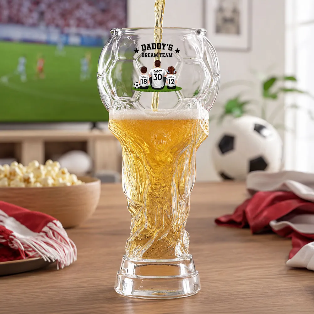 Daddy's Dream Team World Cup 2026 Football - Personalized Trophy Beer Glass - Match Day Beer Glass, Birthday Gift for Him, Gift for Dad