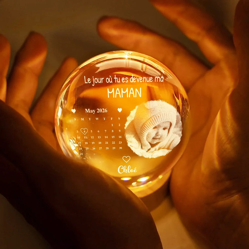Photo Et Calendrier Personnalisables Devenue Ma Maman - Lampe Boule En Cristal Personnalisée